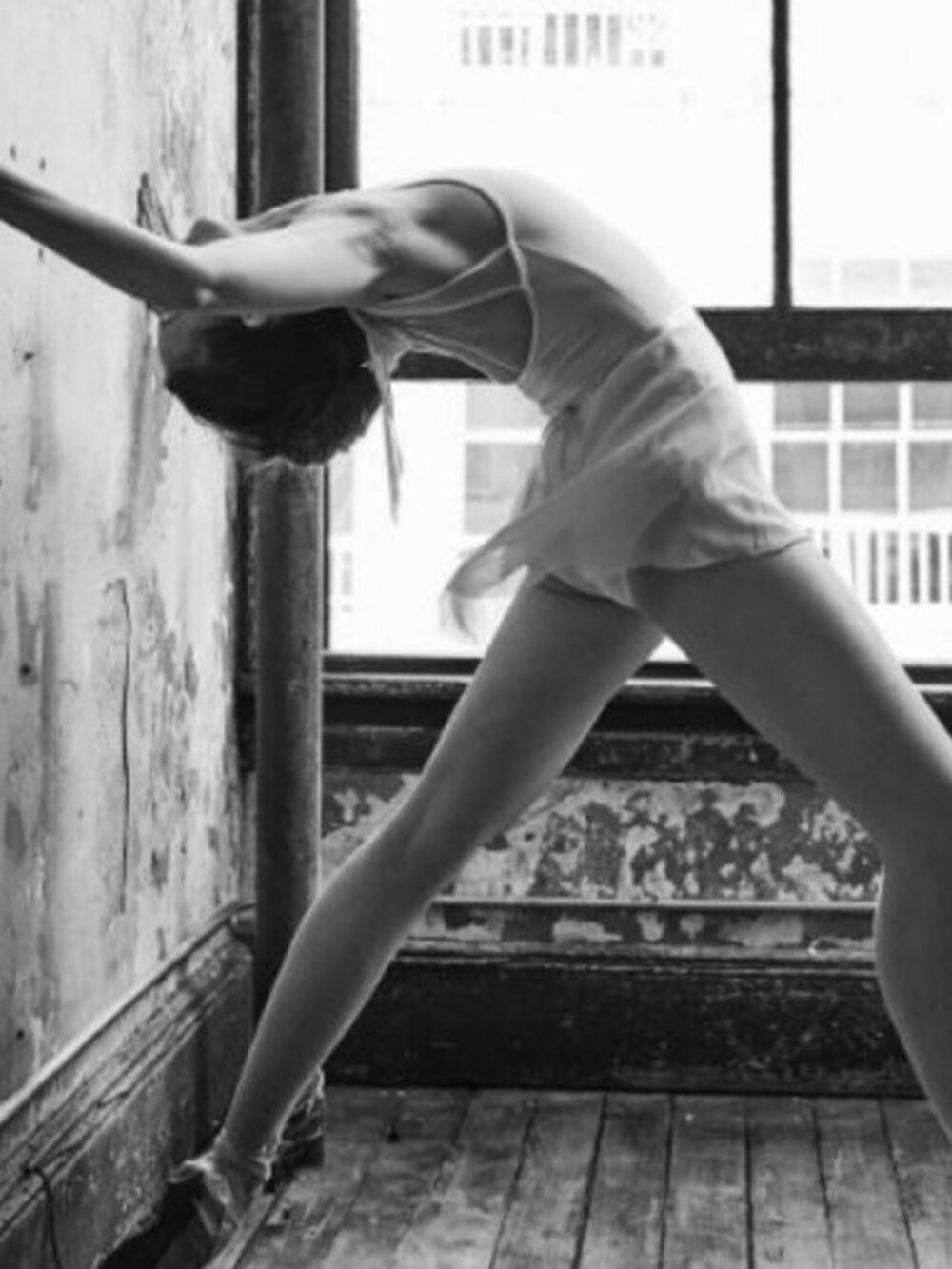 Ballet Beautiful Mesh-Trimmed Halter Leotard
